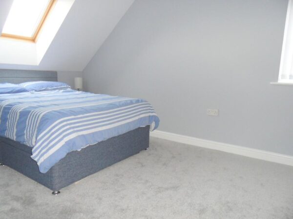 1 bedroom end of terrace house 8
